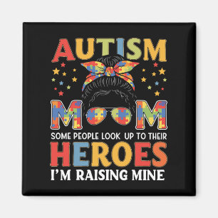 Autismus Mama Raising Hero Messy Bun Groovy Autism Magnet