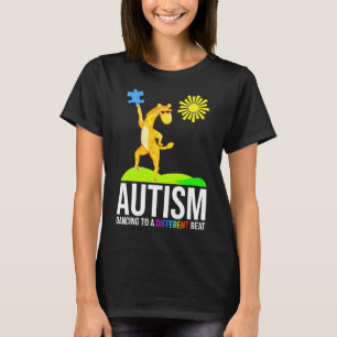 Autismus tanzt zu einer anderen Beat Fun Awareness T-Shirt