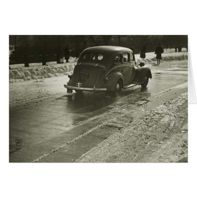 Auto auf der Straße (Vorderseite (Horizontal))