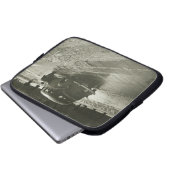 Auto auf der Straße Laptopschutzhülle (Vorne Knopf)