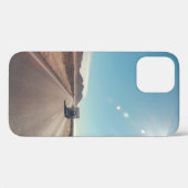 Auto auf schwarzer Asphaltstraße Case-Mate iPhone Hülle (Rückseite (Horizontal))