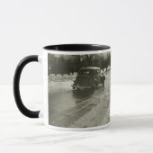 Auto auf Straße Tasse (Links)