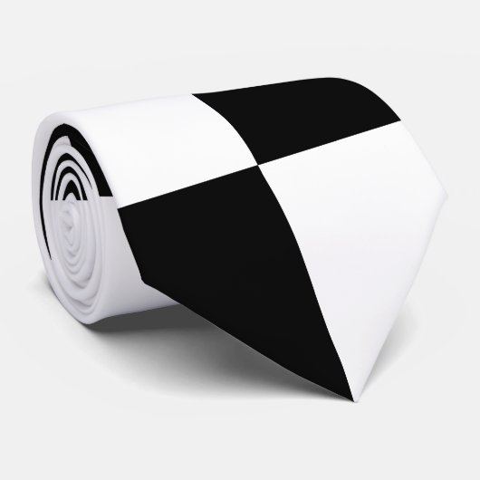 Auto, das karierte Checkered Flagge läuft Krawatte (Gerollt)