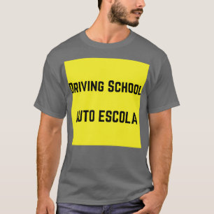 Auto der Fahrschule Escola T-Shirt