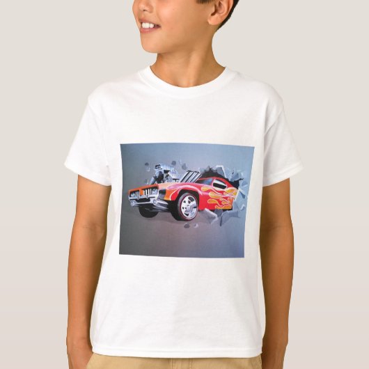 Auto stürzt durch die Mauer T-Shirt (Vorderseite)