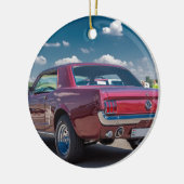 Auto trägt Mustang-rotes Keramik Ornament (Links)