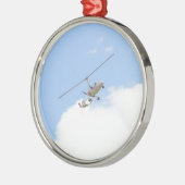 Autogiro im Flug Silbernes Ornament (Links)