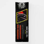 Autos können auf ein benutzerdefiniertes Geschäfts Banner (Vertikal)