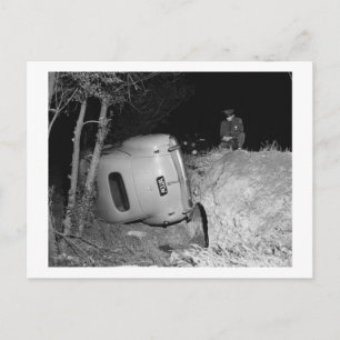 Autounfall, 1951 Vintage Postkarte