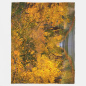 AUTUM AVENUE FLEECEDECKE (Vorderseite)