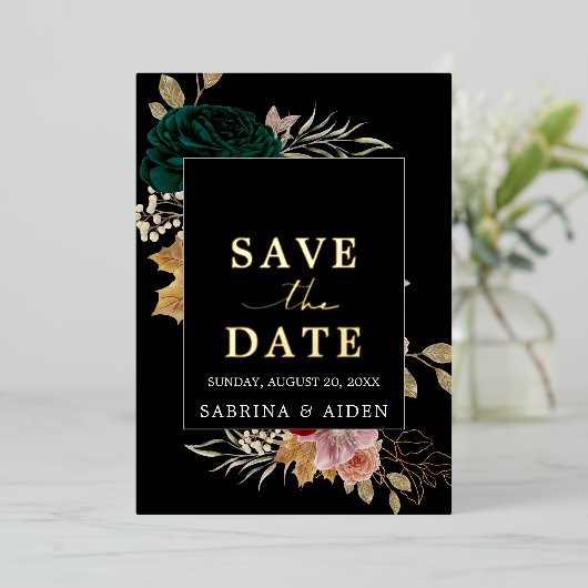 Autumanal Burgundy Emerald Black Save the Date Folieneinladung (Stehend vorne)