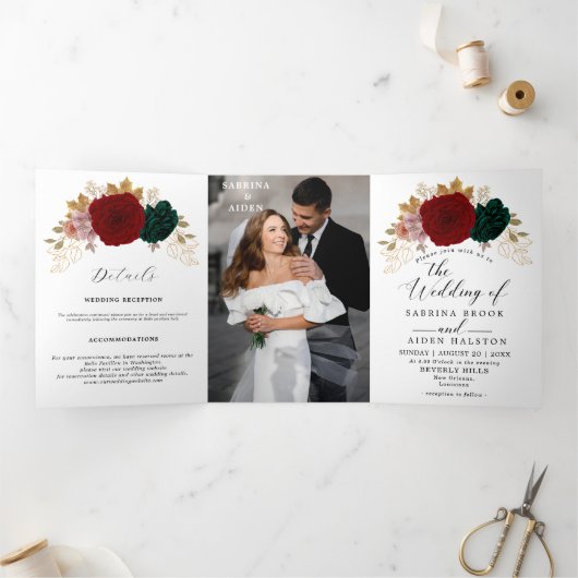 Autumanal Gold Burgundy Emerald Greeny Wedding Dreifach Gefaltete Ankündigung (Innenseite)