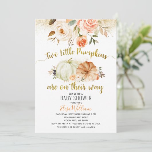 Autumn Coral Florals Pumpkin Einladung (Stehend Vorderseite)