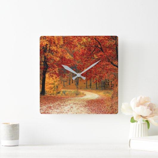 Autumn Forest Quadratische Wanduhr (Zuhause)