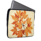 Autumn Maple Leaf Print: Fall Foliage Laptopschutzhülle (Vorne Rechts)