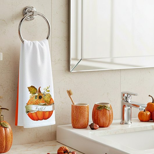 Autumn pumpkin customizeable handtuch