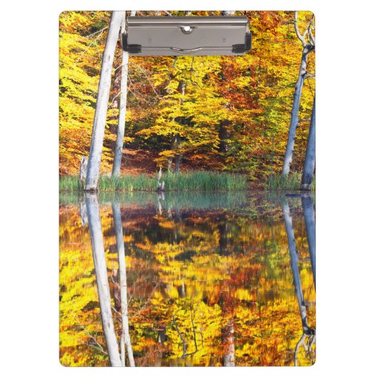 Autumn Reflection Klemmbrett (Vorderseite)