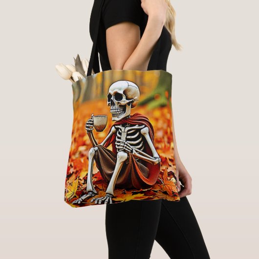 Autumn Skeleton Coffee Break Design Tasche (Von Nahem)