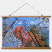 Autumn Sky farbenfrohe Fall Trees Fotografy Wandteppich Mit Holzrahmen (Vorne)