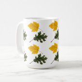 Autumn Symmetry Leaf Pattern Kaffeetasse (Vorderseite Links)
