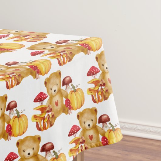 Autumn Teddy Bear and Mushroom Wonderland Tischdecke (Beispiel)