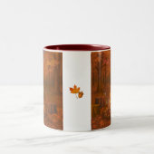 Autumn Twilight Bonfire Zweifarbige Tasse (Mittel)