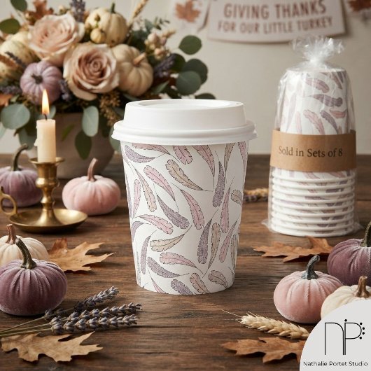 Autumn White Gingham Feathers Pappbecher