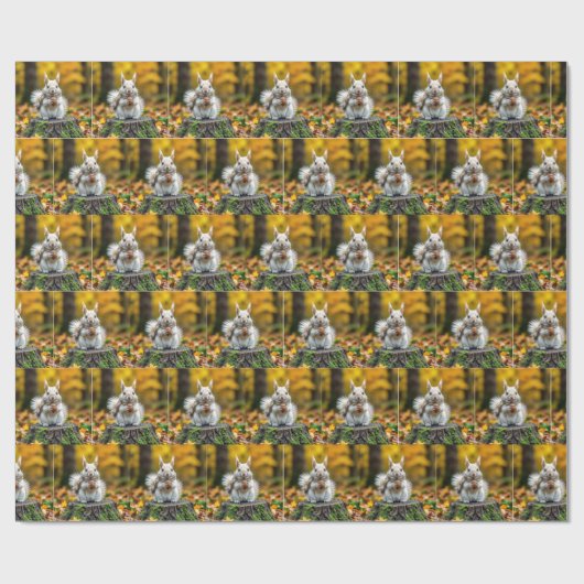 Autumn White Squirrel On a Tree Stump Geschenkpapier (Flach)