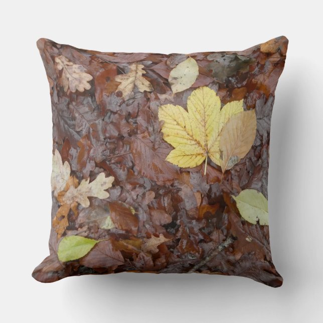 Autumn & Yellow Leaves Pattern Throw Pillow Kissen (Vorderseite)