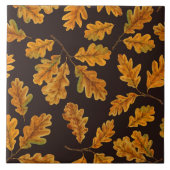 Autumnal Eicheneiche Blätter auf dunkelbraun Fliese (Vorderseite)