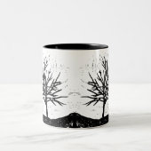 Autumnal Tree Lino Print Zweifarbige Tasse (Mittel)