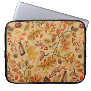 Autumnaler Wald auf Ocker Laptopschutzhülle