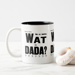 AVANT GARDE DADA ART TEXT ZWEIFARBIGE TASSE