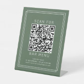 AVERY Rustikales Dunkelgrünes Boho-Bar-Menü QR-Cod Sockelschild (Vorderseite)