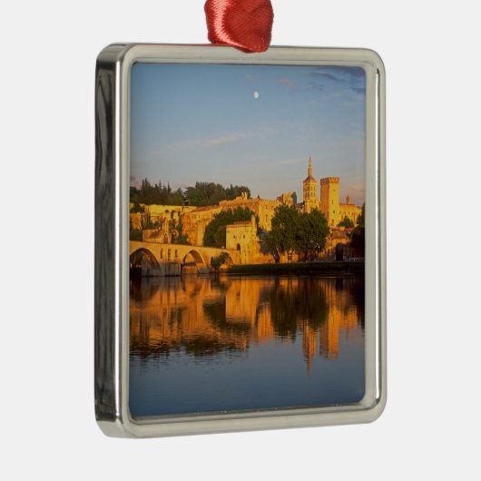 Avignon, Vaucluse, Provence, Frankreich, Rhone Silbernes Ornament (Rechts)