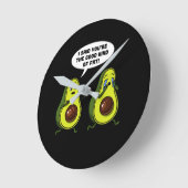 Avocado der gute feine Vegane Witz Runde Wanduhr (Winkel)