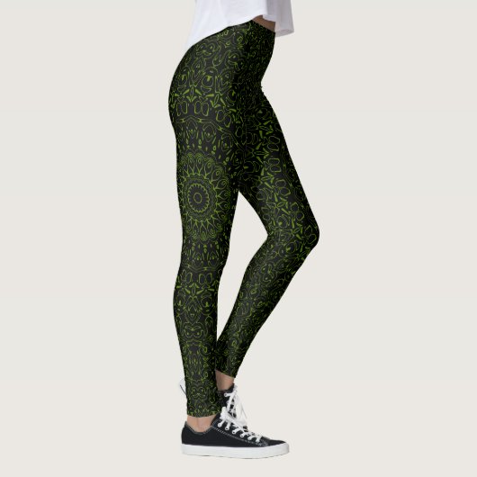 Avocado Green Mandala mit geometrischer Symmetrie Leggings (Rechts)
