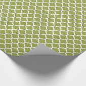 Avocado Green White marokkanisches Quatrefolienmus Geschenkpapier (Ecke)