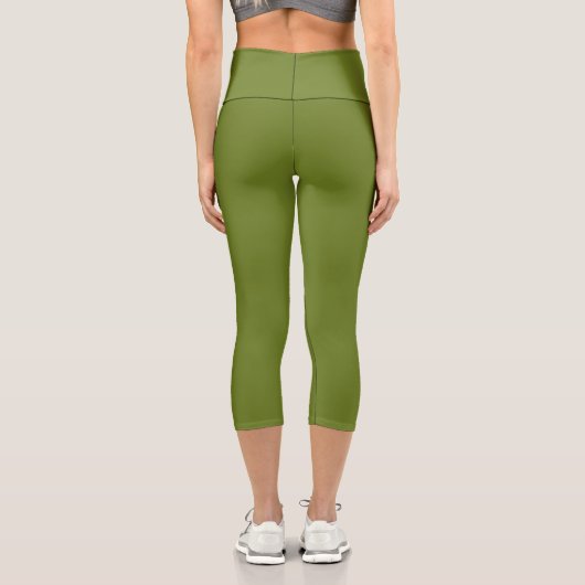 Avocado schlichte Farbe Capri Leggings (Rückseite)