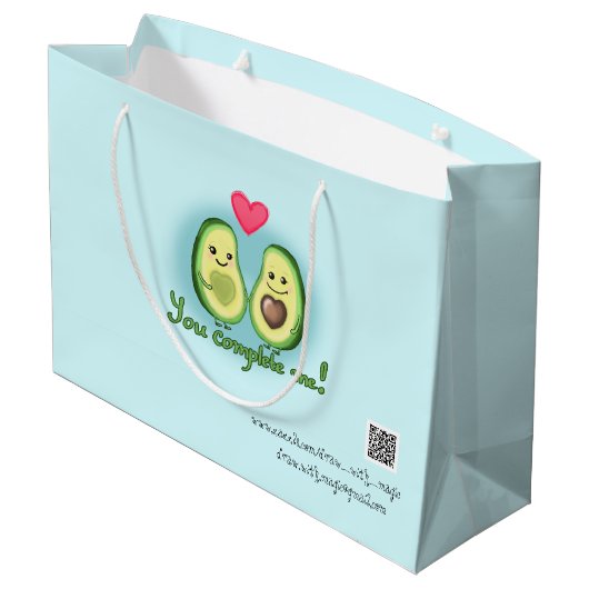 Avocado - Sie vervollständigen mich Große Geschenktüte (Rückseite Schrägansicht)