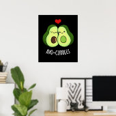 Avocuddles Funny Avocado Couple Pun Dark BG Poster (Heimbüro)