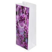 Avondale Redbud Art Geschenktüte Für Weinflaschen (Rückseite Schrägansicht)