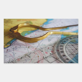 Avonturen beleven en bestemming zoeken op kompas. rechteckiger aufkleber