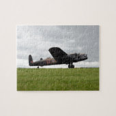 Avro Lancaster auf dem Feld Puzzle (Horizontal)