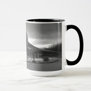 Avro Vulcan XL319 B/W Tasse