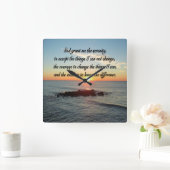 AWE INSPIRING SERENITY PRAYER DESIGN QUADRATISCHE WANDUHR (Zuhause)