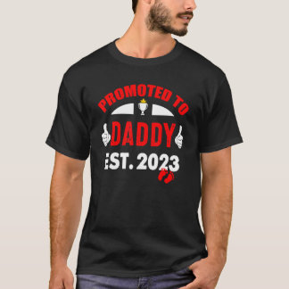 Awesome Promoted To Daddy 2023 Pregnancy Announc T-Shirt