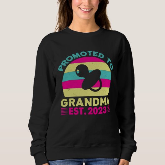 Awesome Promoted to grandma 2023 pregnancy announc Sweatshirt (Vorderseite)