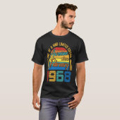 Awesome Since February 1968 55 Years Old 55th Birt T-Shirt (Vorne ganz)