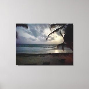 aWorld2Celebrate: Erdbeere Tulum Moon Leinwanddruck